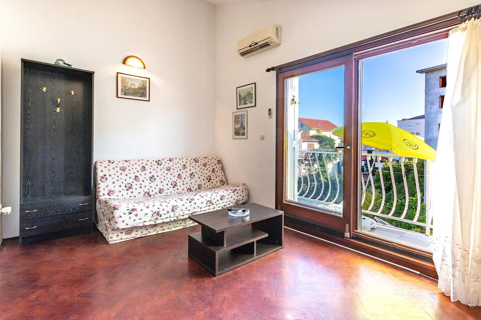 Lana Apartment Split
